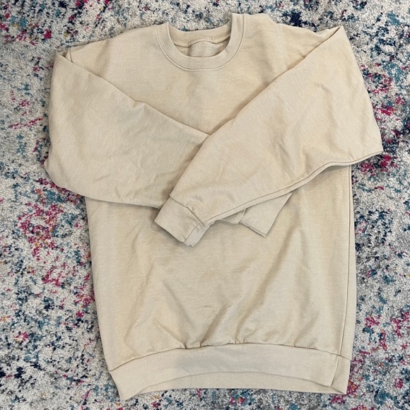 Pretty Little Thing Oversized Crew Neck - Picture 1 of 2